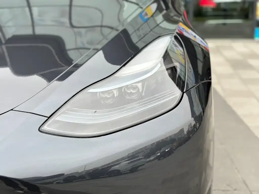 Tesla Model Y 2024 из CN, фото 3