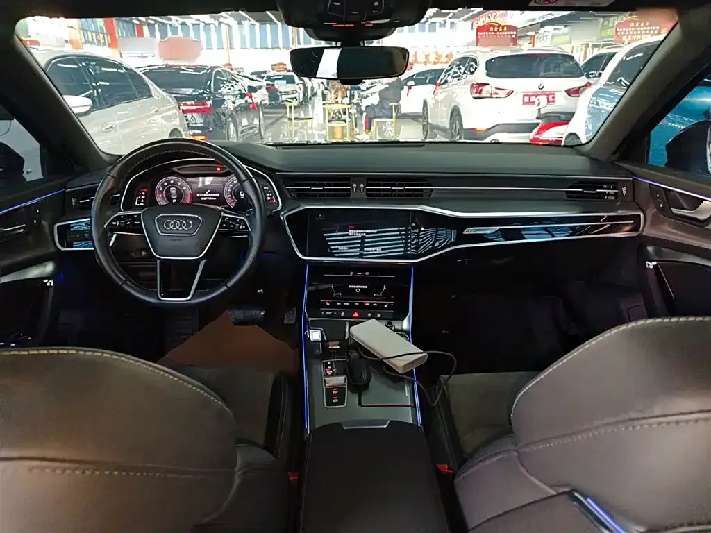 Audi A6L 2022 из CN, фото 2