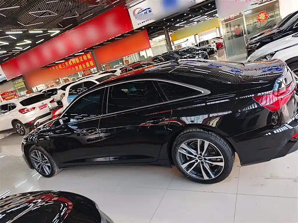 Audi A6L 2022 из CN, фото 4