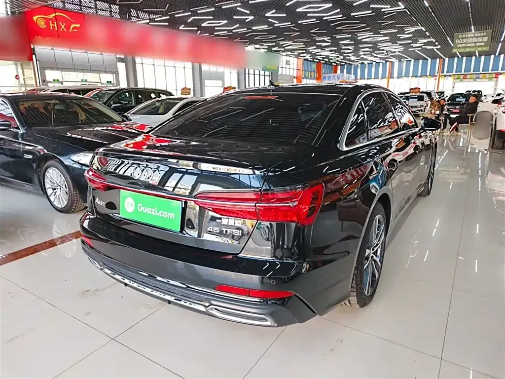 Audi A6L 2022 из CN, фото 10
