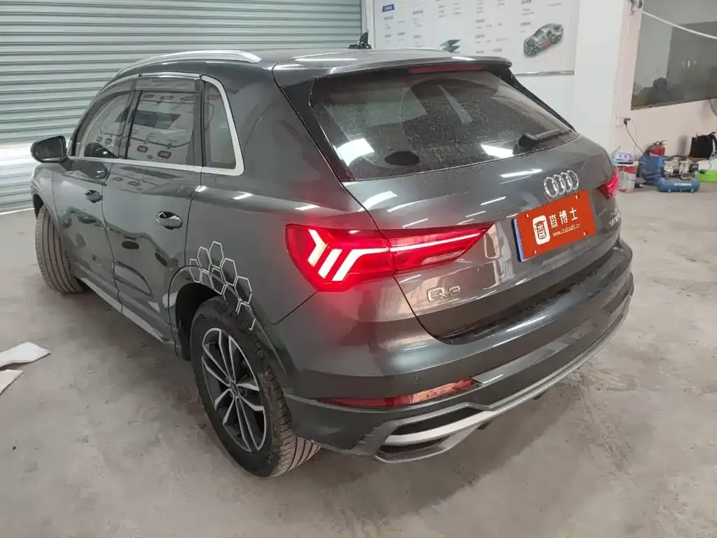 Audi Q3 — фото 5