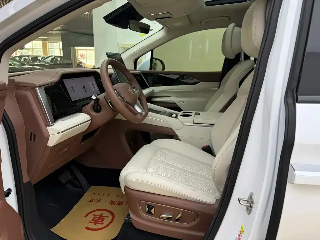 BYD Xia 2025 из CN, фото 6