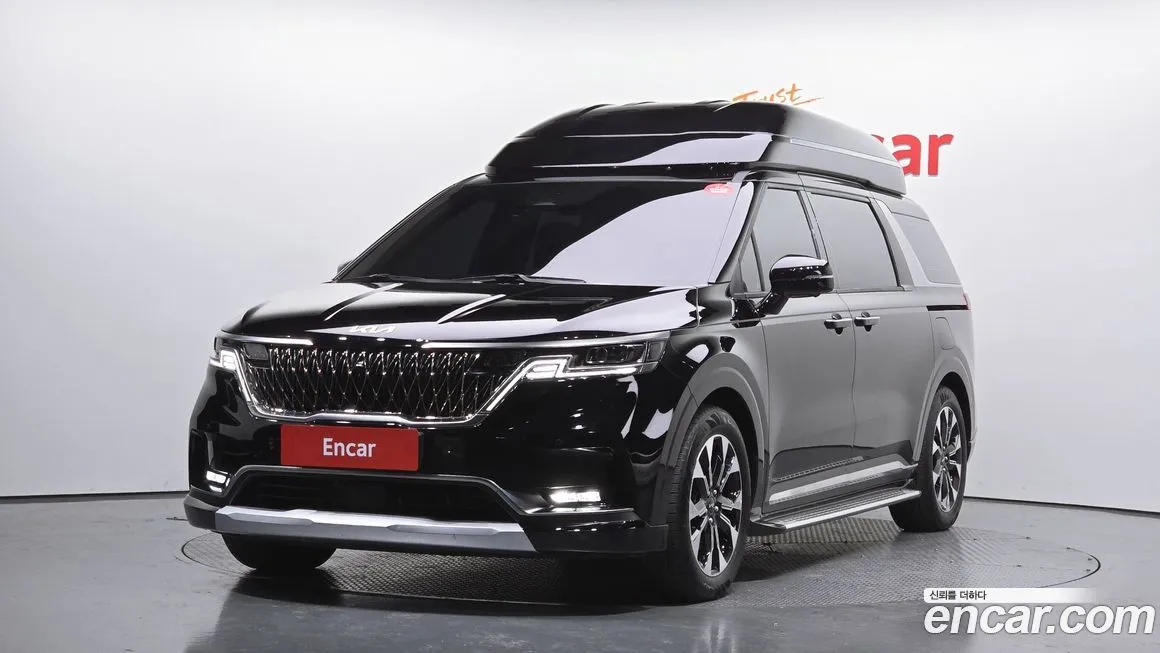 Kia Carnival — фото 1