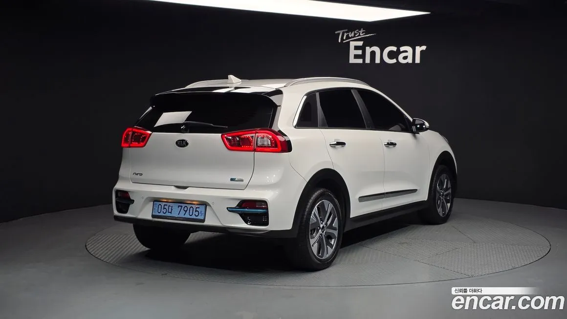 Kia Niro — фото 2