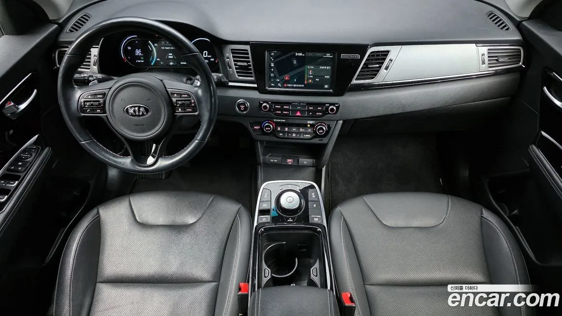 Kia Niro — фото 6