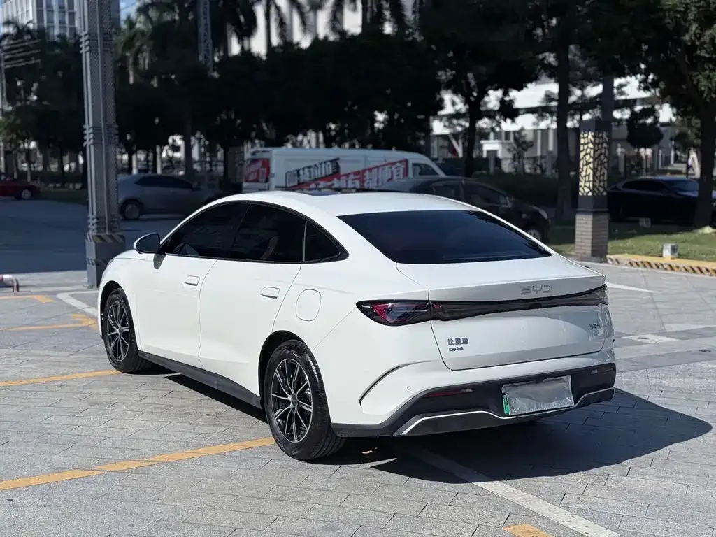 BYD Seal 06 — фото 4