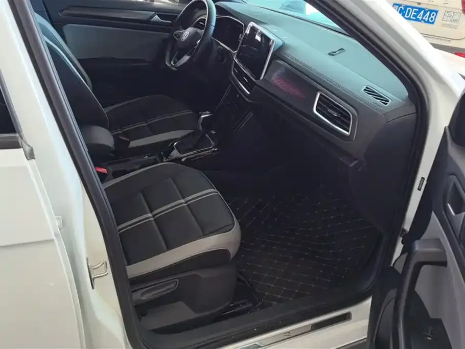 Volkswagen T-Roc 2024 из CN, фото 7