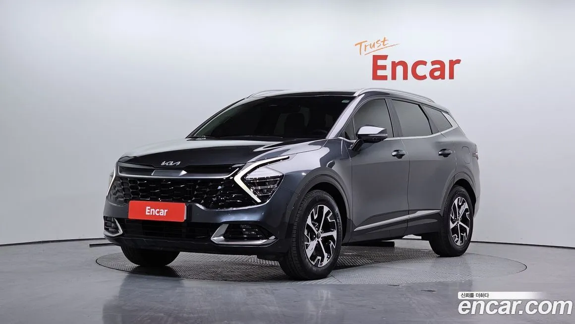 Kia Sportage — фото 1