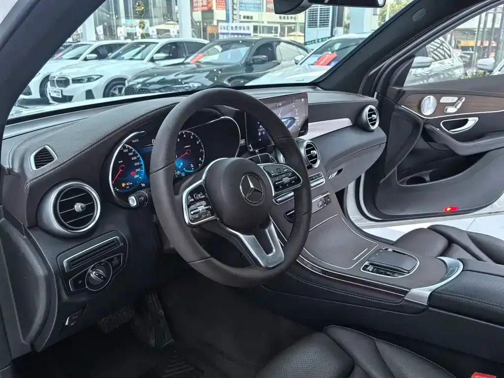 Mercedes-Benz GLC 2021 из CN, фото 8