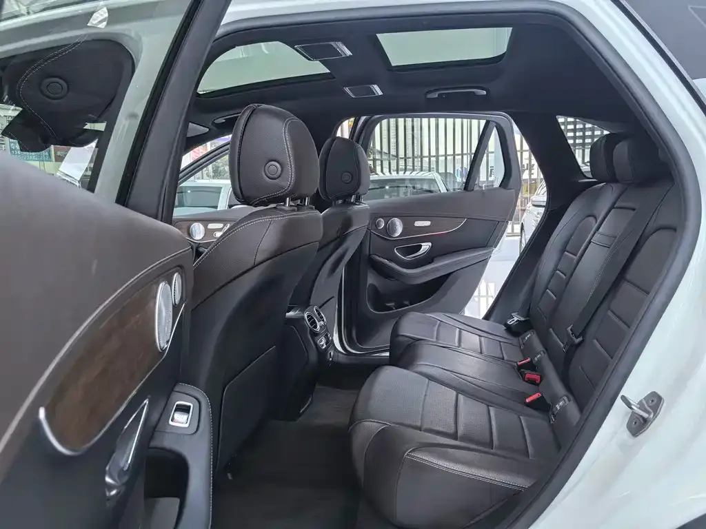 Mercedes-Benz GLC 2021 из CN, фото 10