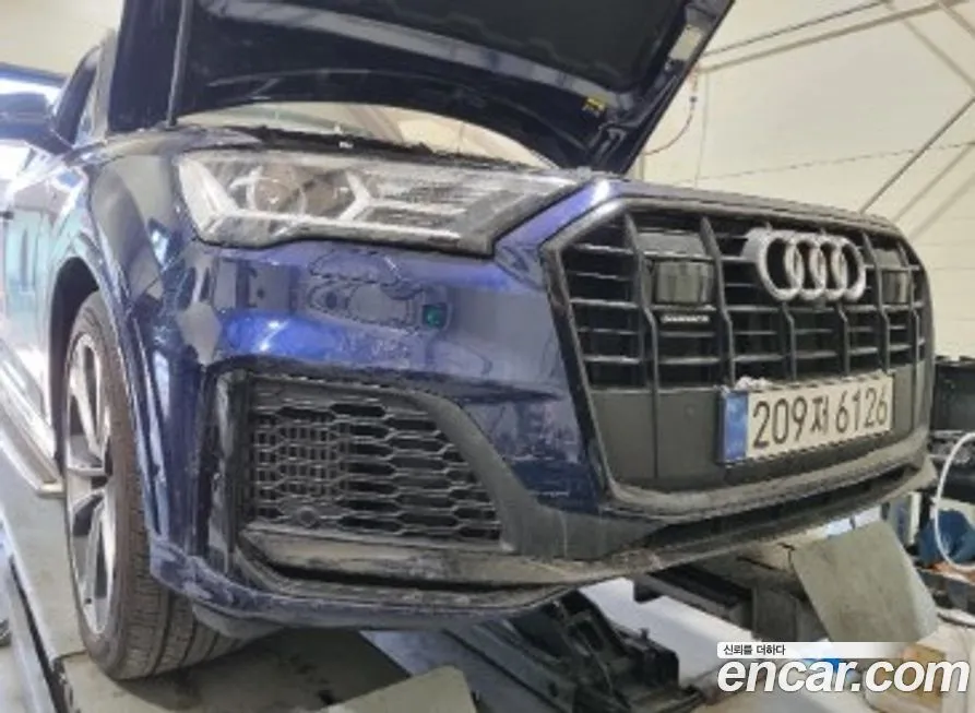 Audi Q7 2022 из KR, фото 1