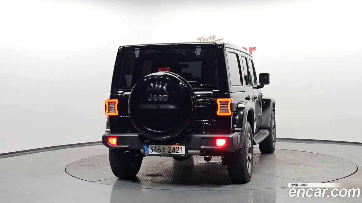 Jeep Wrangler — фото 4