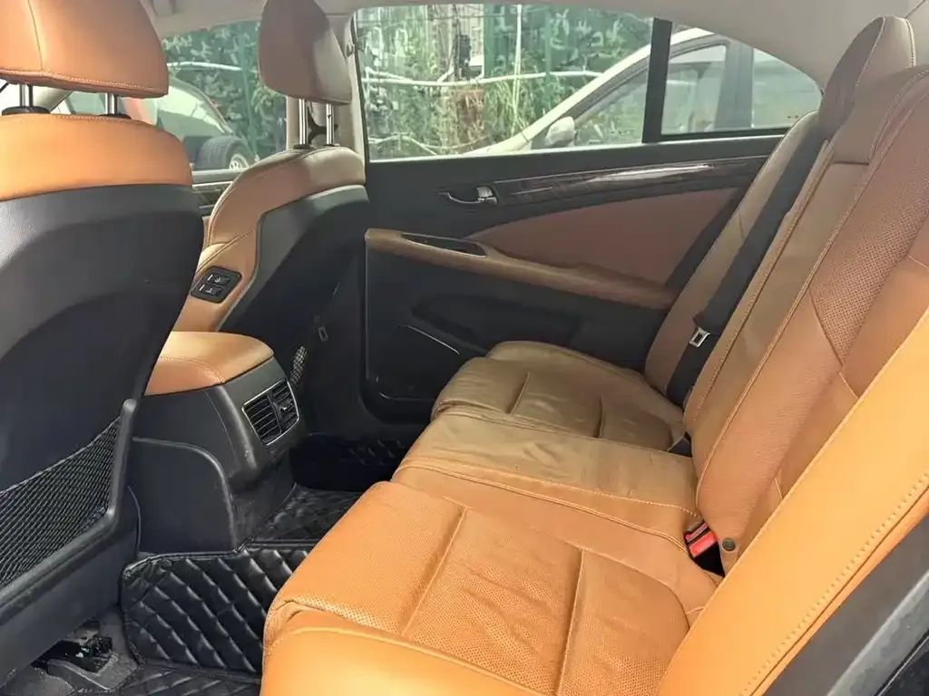 Hongqi H7 2021 из CN, фото 2