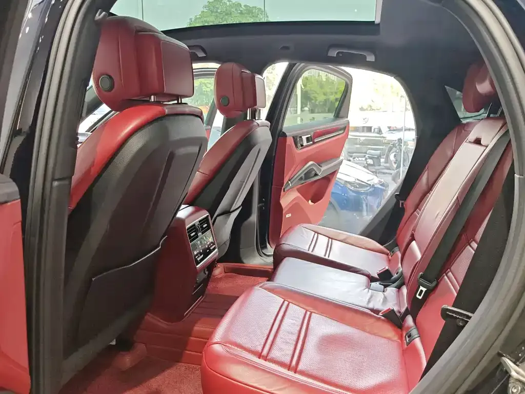 Porsche Cayenne 2021 из CN, фото 8