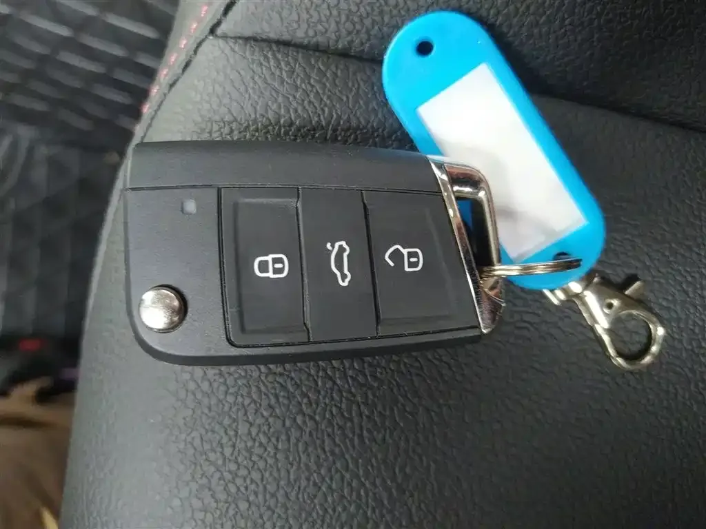 Volkswagen Bora 2021 из CN, фото 9