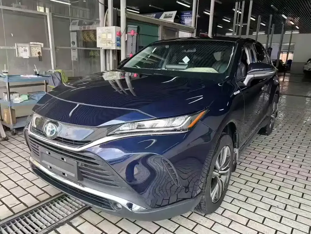 Toyota Harrier 2022 из CN, фото 1
