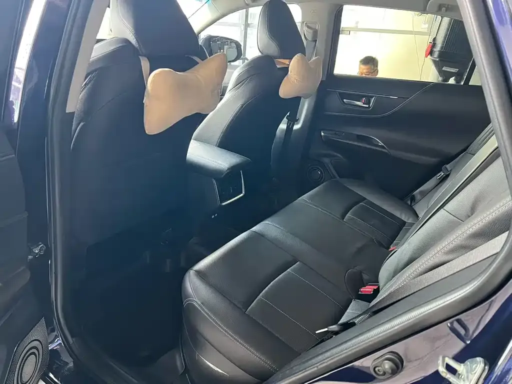Toyota Harrier 2022 из CN, фото 3