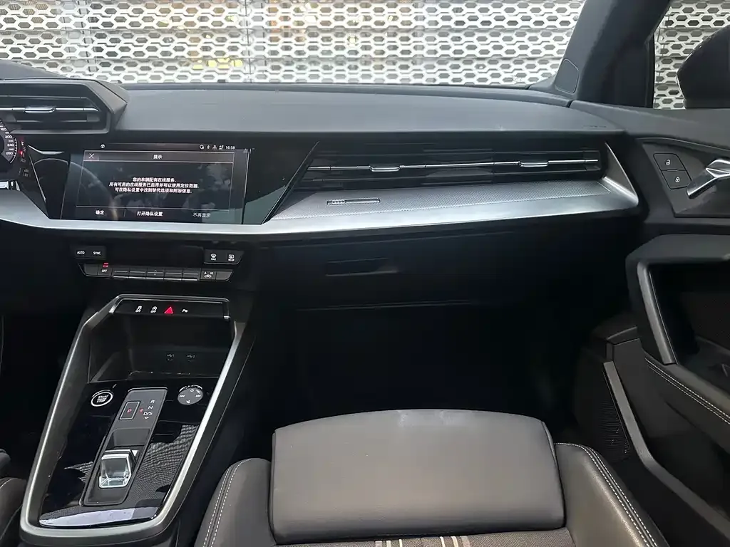 Audi A3 — фото 10