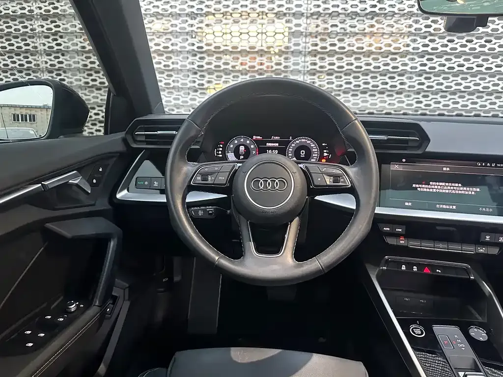 Audi A3 — фото 9