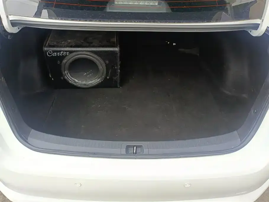 Toyota Corolla 2021 из CN, фото 3