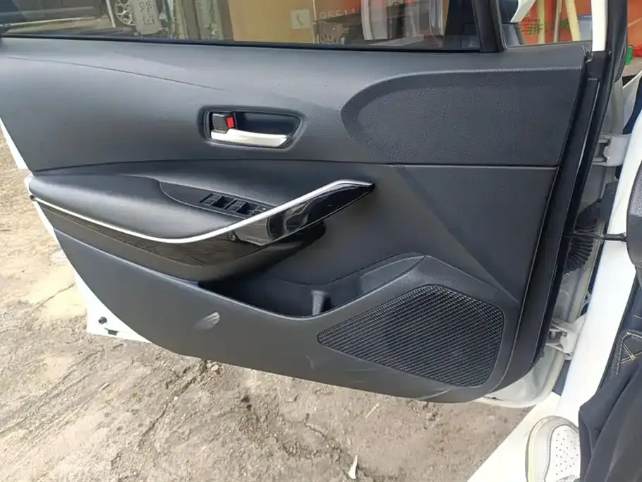 Toyota Corolla 2021 из CN, фото 9