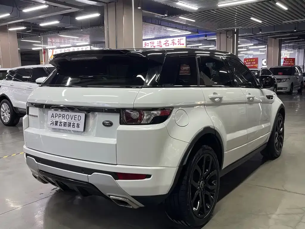 Land Rover Evoque — фото 4