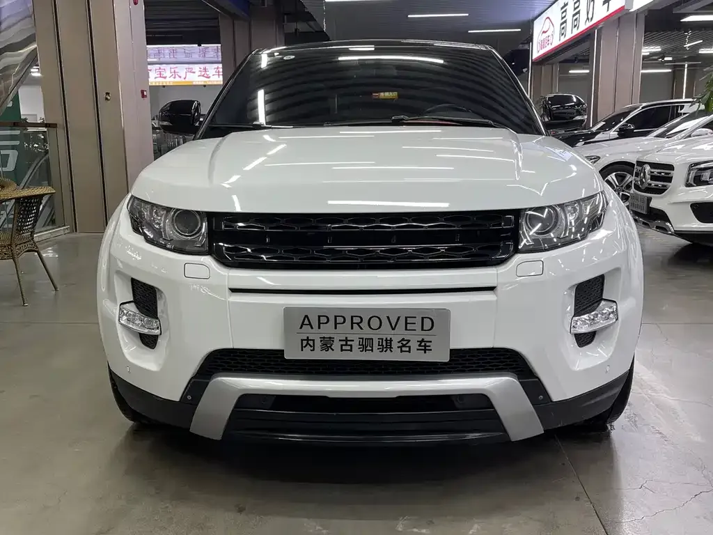 Land Rover Evoque — фото 2