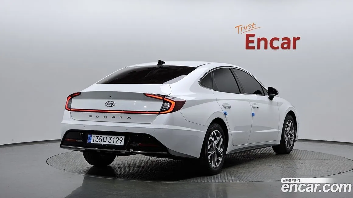 Hyundai Sonata 2022 из KR, фото 3