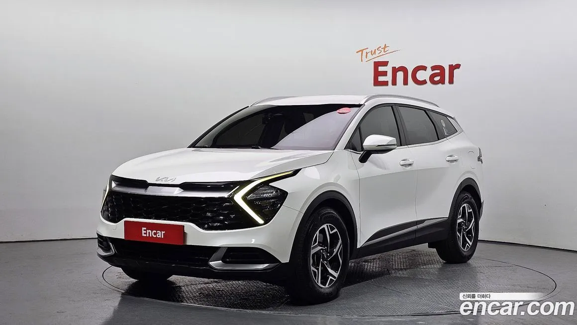 Kia Sportage — фото 1