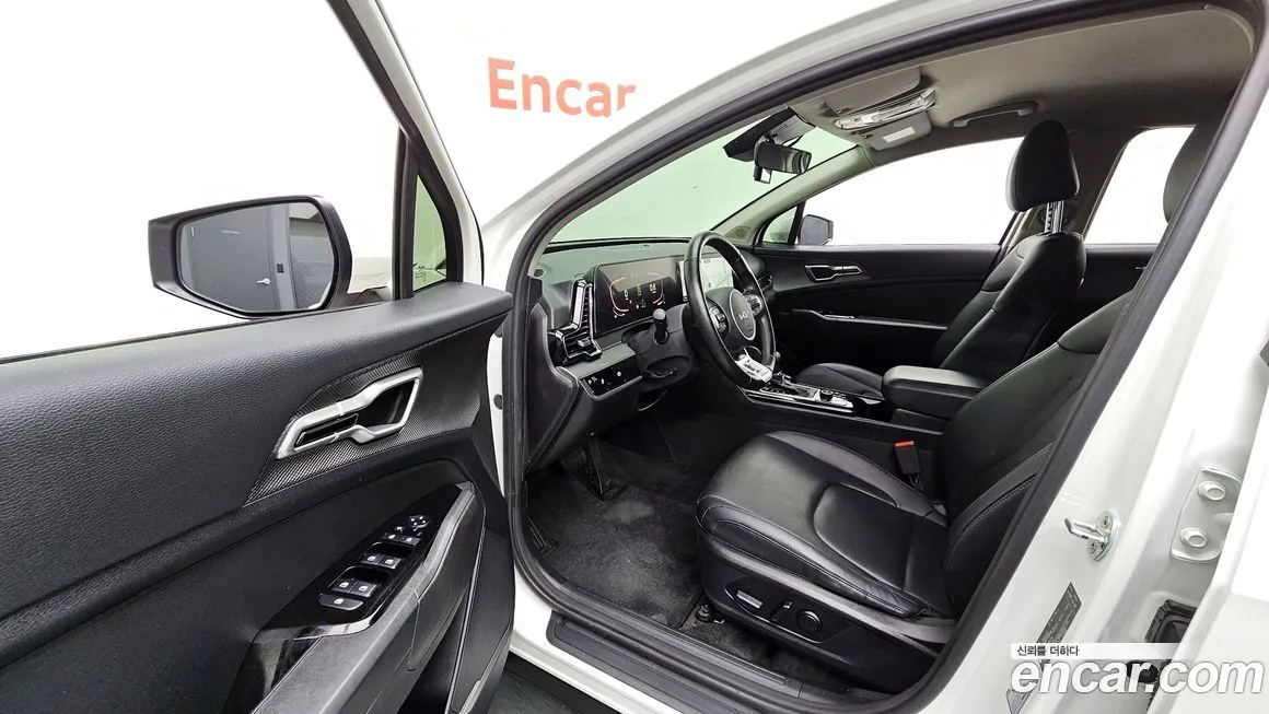 Kia Sportage — фото 10