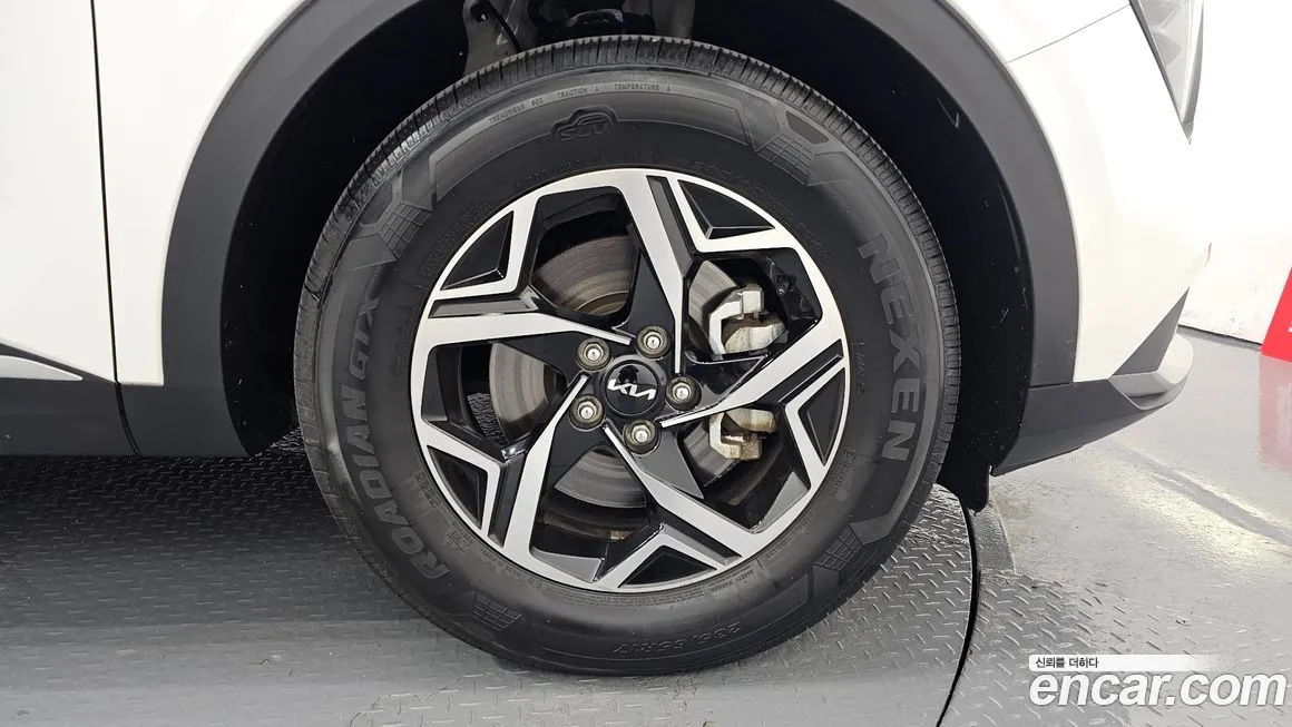 Kia Sportage — фото 5