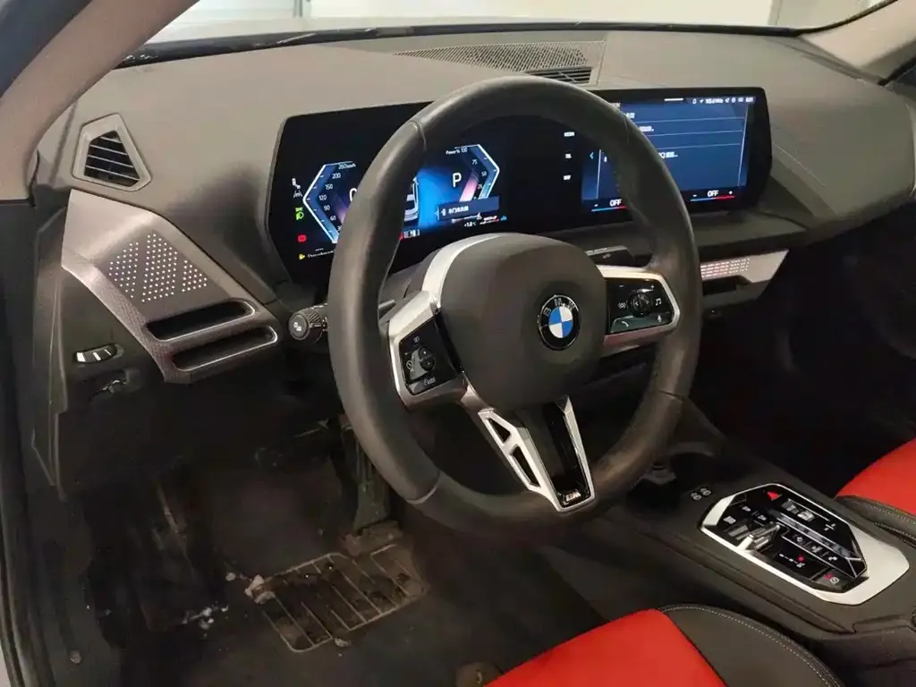 BMW 2 Series 2025 из CN, фото 8