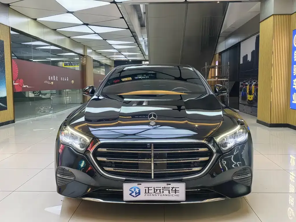 Mercedes-Benz E-Class 2024 из CN, фото 4