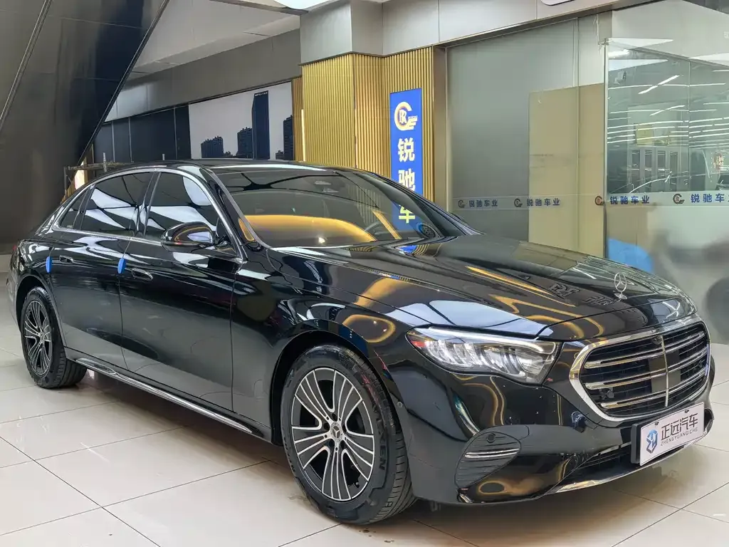 Mercedes-Benz E-Class 2024 из CN, фото 5