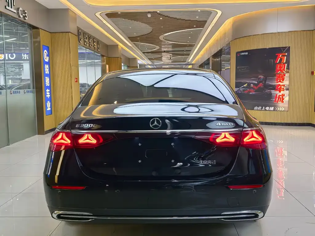Mercedes-Benz E-Class 2024 из CN, фото 7