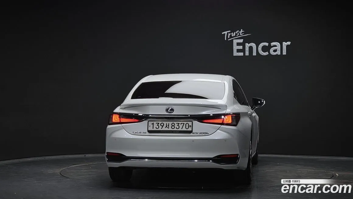 Lexus ES 2021 из KR, фото 9