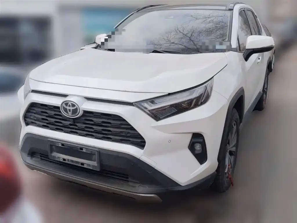 Toyota RAV4 2024 из CN, фото 2