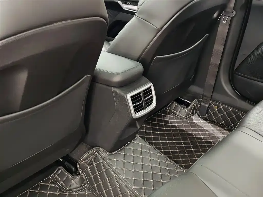 Kia K5 2025 из CN, фото 9
