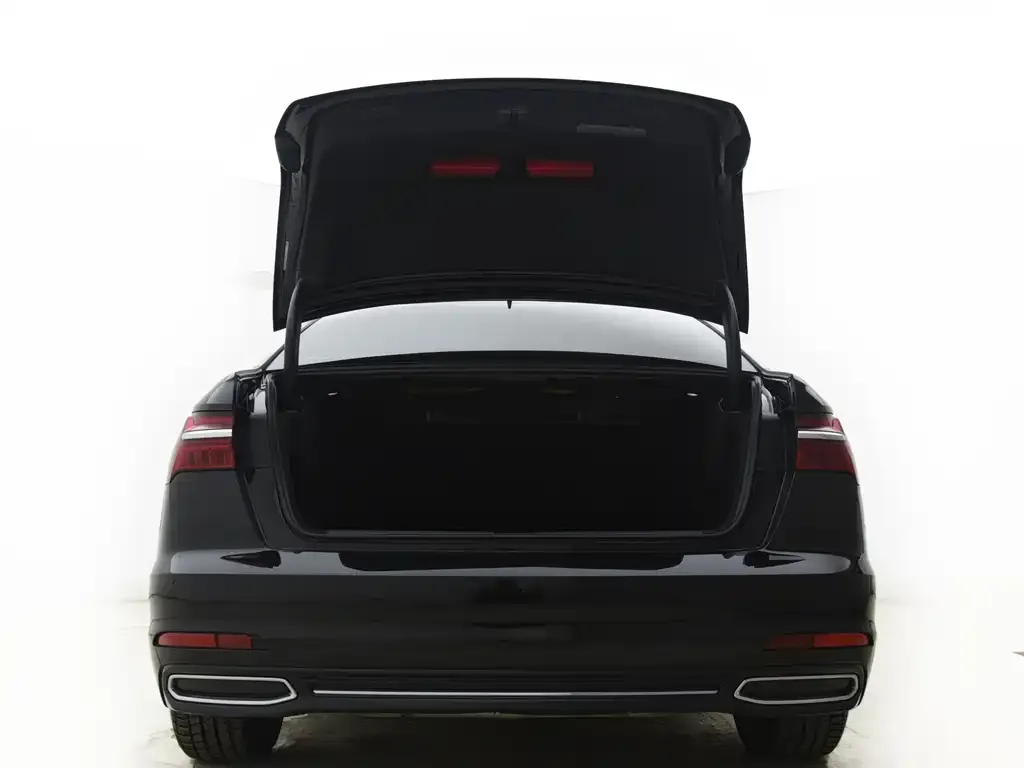 Audi A6L 2021 из CN, фото 8
