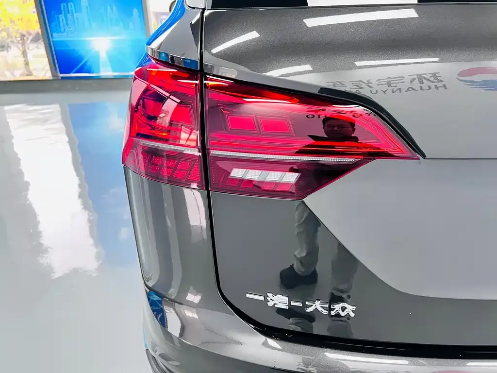 Volkswagen Tayron 2021 из CN, фото 10