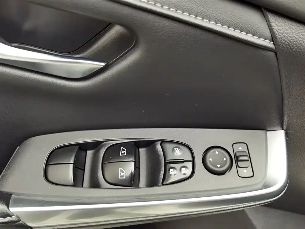 Nissan Sylphy 2022 из CN, фото 9