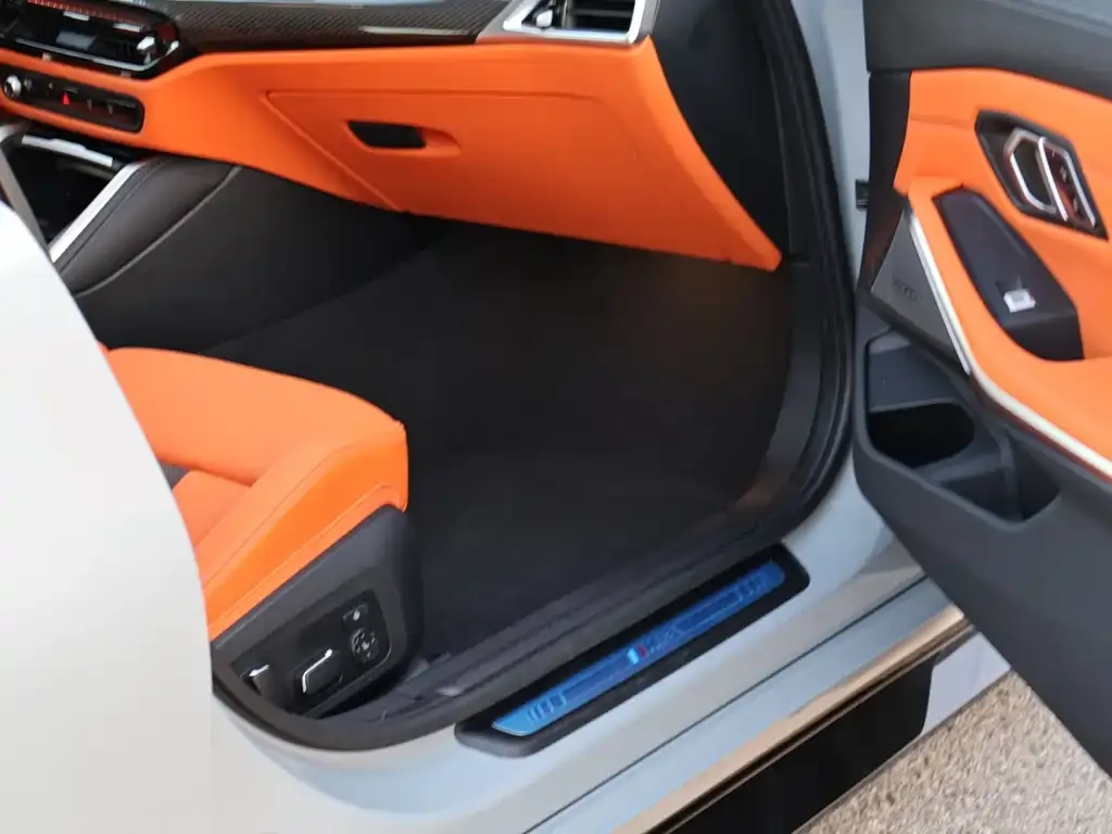 BMW M3 2025 из CN, фото 8