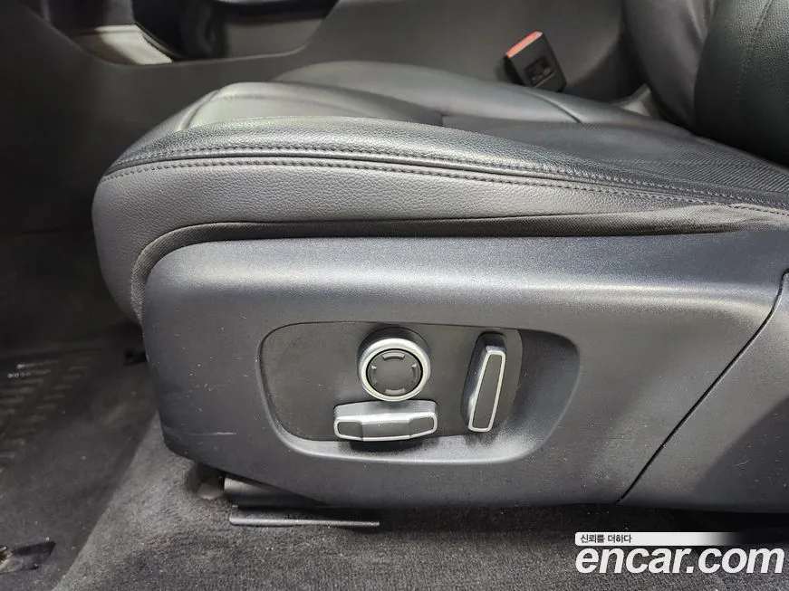 [object Object] Range Rover Evoque 2021 из KR, фото 4