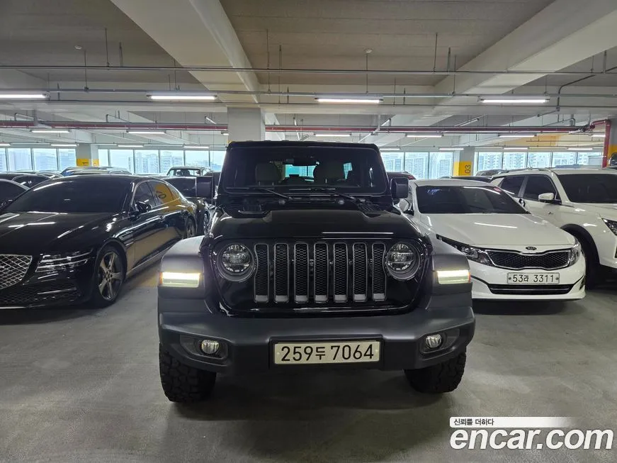 Jeep Wrangler 2021 из KR, фото 1