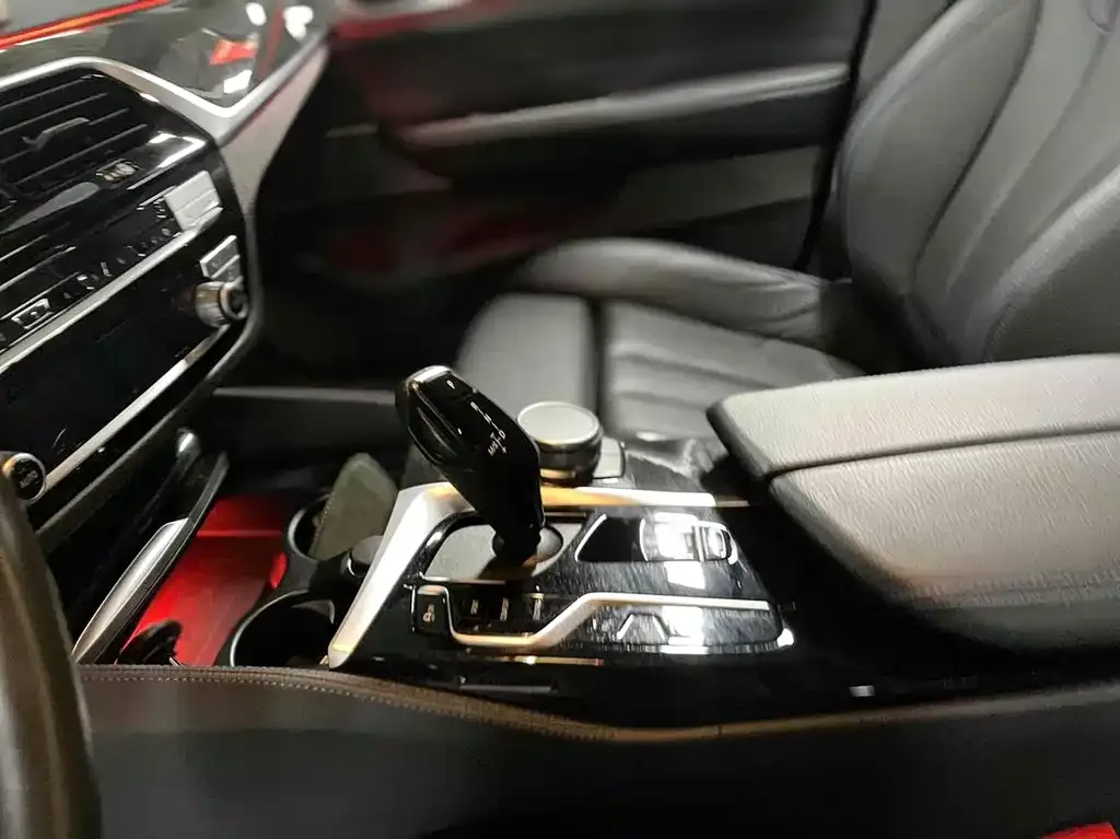 BMW 6 Series GT — фото 9