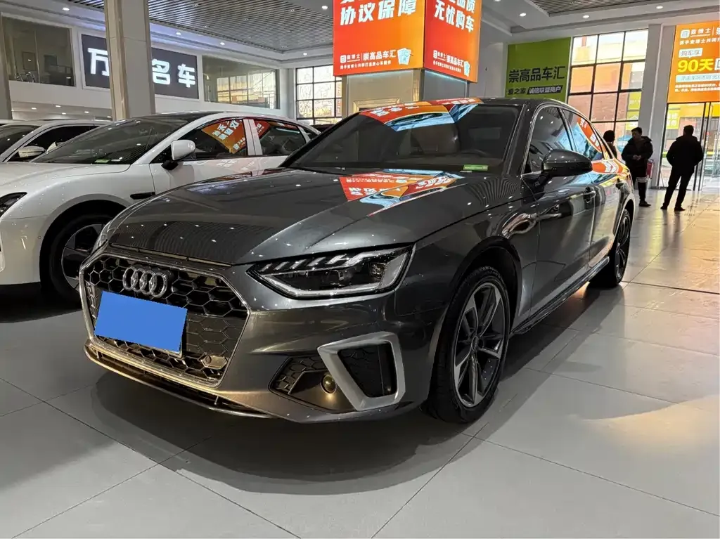 Audi A4L 2024 из CN, фото 1