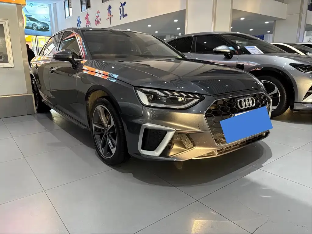Audi A4L 2024 из CN, фото 5