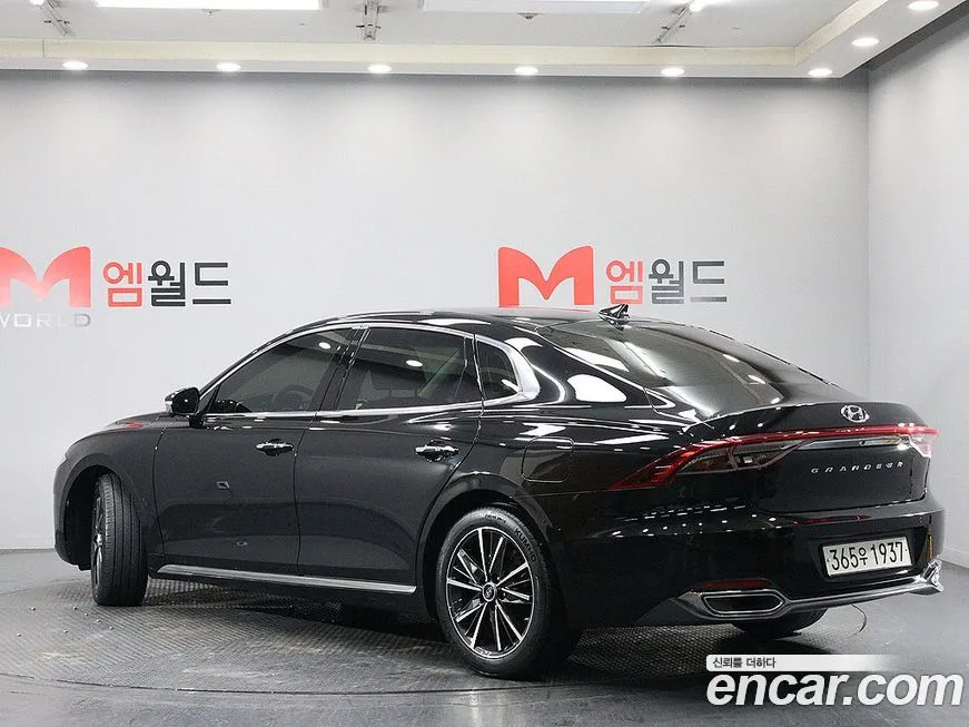 Hyundai Grandeur 2022 из KR, фото 10