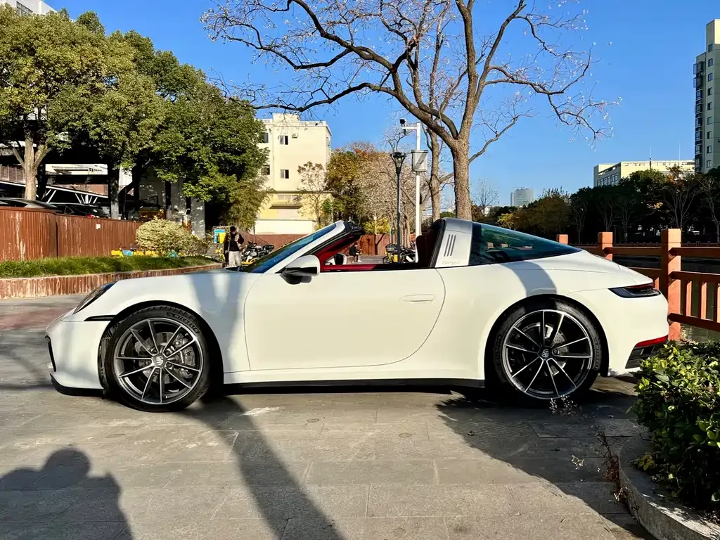 Porsche 911 2022 из CN, фото 9