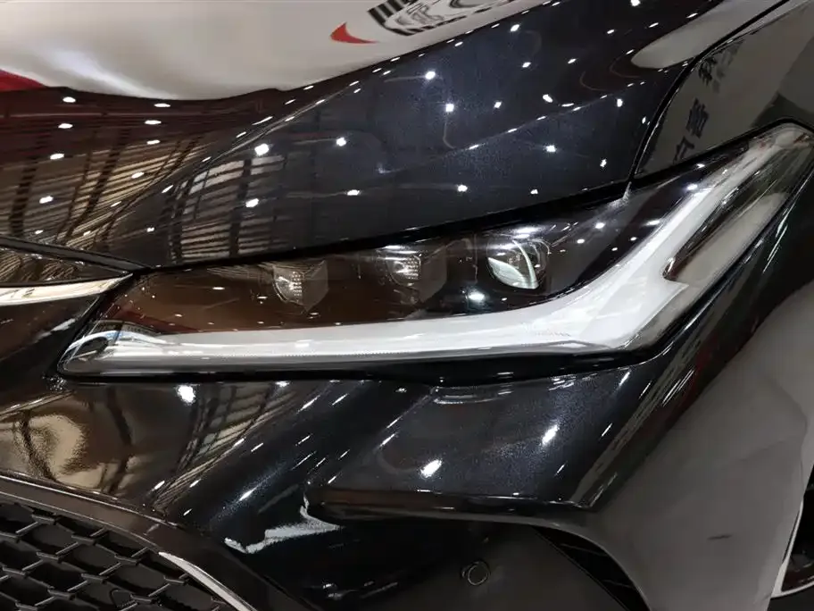 Toyota Avalon 2022 из CN, фото 10